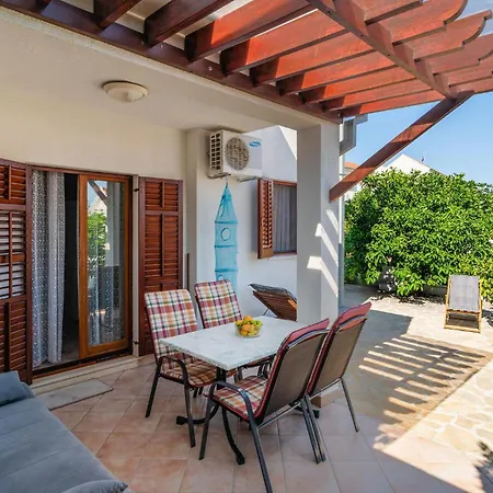 Appartement 2 Bedroom In *