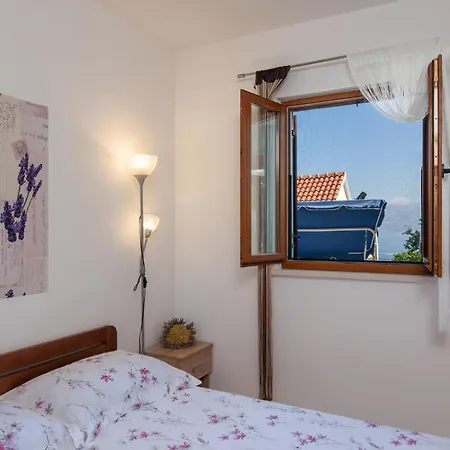 2 Bedroom In Apartamento *