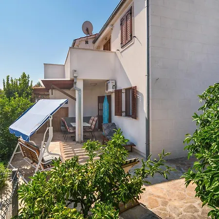 Apartamento 2 Bedroom In Sutivan