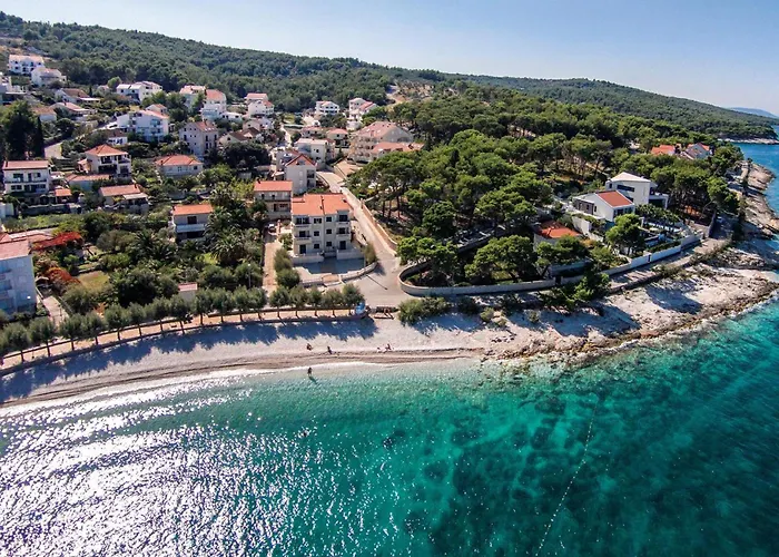 2 Bedroom In Sutivan
