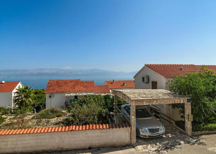 2 Bedroom In Sutivan