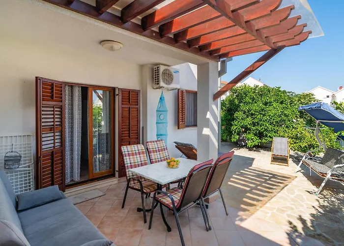 Apartamento 2 Bedroom In *